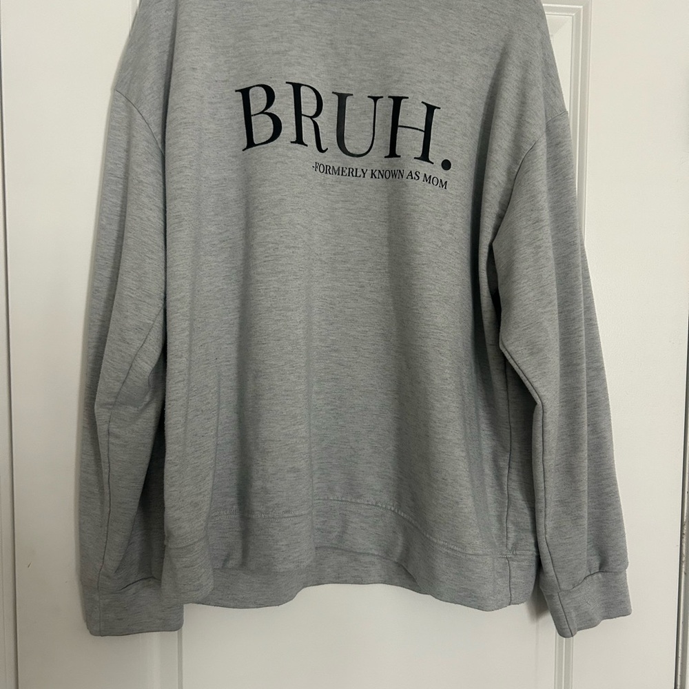 Gray Graphic Men's Sweater